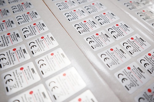 啞銀消銀龍不干膠標(biāo)簽 啞銀消銀龍不干膠標(biāo)簽